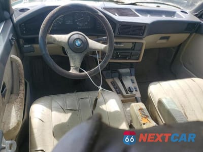 Zdjęcie 8 z 12 samochodu: 1986 BMW 535 I AUTOMATIC VIN:WBADC8402G1720869 - miniatura