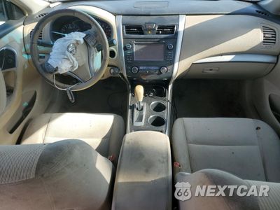 Zdjęcie 8 z 14 samochodu: 2013 NISSAN ALTIMA 2.5 VIN:1N4AL3AP2DC222509 - miniatura