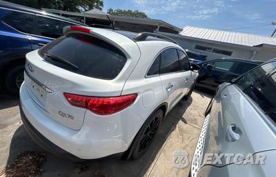 Czwarte zdjęcie samochodu z boku: 2014 INFINITI QX70 VIN:JN8CS1MW7EM410374 - miniatura
