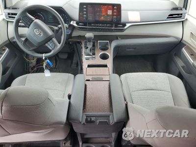 Zdjęcie 8 z 15 samochodu: 2024 TOYOTA SIENNA LE VIN:5TDKSKFC6RS132223 - miniatura