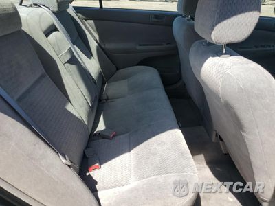 Zdjęcie 10 z 12 samochodu: 2002 TOYOTA CAMRY LE VIN:JTDBE32K720064534 - miniatura