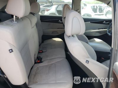 Zdjęcie 11 z 13 samochodu: 2016 KIA SORENTO LX VIN:5XYPGDA57GG161624 - miniatura