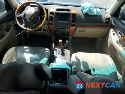 Zdjęcie 8 z 13 samochodu: 2004 LEXUS GX 470 VIN:JTJBT20X940065750 - miniatura