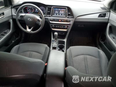 Zdjęcie 8 z 14 samochodu: 2019 HYUNDAI SONATA SE VIN:5NPE24AFXKH817699 - miniatura