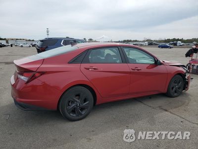 Trzecie zdjęcie samochodu z tyłu: 2021 HYUNDAI ELANTRA SEL VIN:KMHLM4AG4MU066193 - miniatura