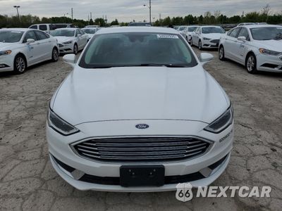 Piąte zdjęcie samochodu w środku: 2018 FORD FUSION SE HYBRID VIN:3FA6P0LUXJR172046 - miniatura