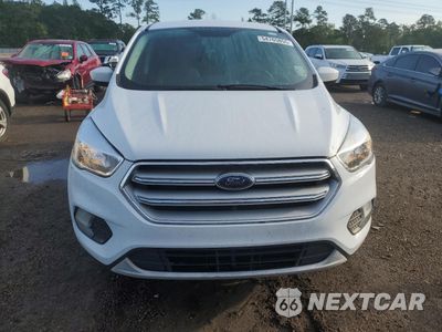 Piąte zdjęcie samochodu w środku: 2019 FORD ESCAPE SE VIN:1FMCU0GD5KUB94784 - miniatura
