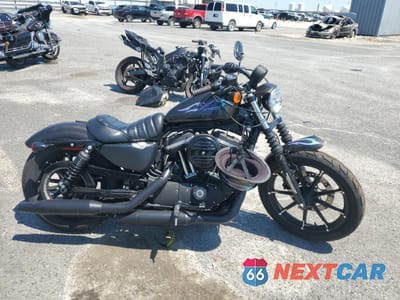 2021 HARLEY-DAVIDSON XL883 N 1HD4LE216MB404912 - główne zdjęcie licytacji z USA - miniatura