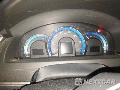 Zdjęcie 9 z 12 samochodu: 2013 TOYOTA CAMRY HYBRID VIN:4T1BD1FK4DU065925 - miniatura
