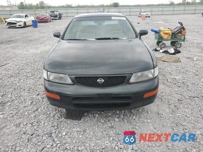 Piąte zdjęcie samochodu w środku: 1996 NISSAN MAXIMA GLE VIN:JN1CA21D9TT185646 - miniatura