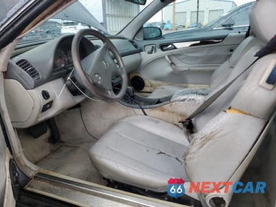 Zdjęcie 7 z 14 samochodu: 2002 MERCEDES-BENZ CLK 430 VIN:WDBLJ70G82F199460 - miniatura