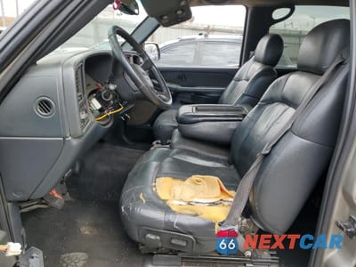 Zdjęcie 7 z 13 samochodu: 2002 GMC SIERRA C1500 HEAVY DUTY VIN:1GTGC13U92F128294 - miniatura