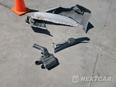 Zdjęcie 12 z 13 samochodu: 2006 HONDA CIVIC LX VIN:2HGFG12636H545810 - miniatura