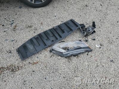 Zdjęcie 13 z 14 samochodu: 2017 NISSAN ROGUE S VIN:5N1AT2MTXHC872560 - miniatura