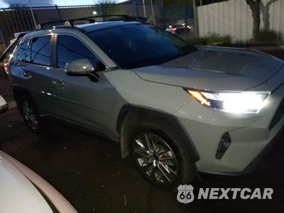 Czwarte zdjęcie samochodu z boku: 2022 TOYOTA RAV4 XLE PREMIUM VIN:2T3A1RFV7NW256681 - miniatura