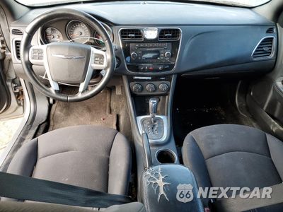 Zdjęcie 8 z 14 samochodu: 2013 CHRYSLER 200 TOURING VIN:1C3CCBBBXDN538393 - miniatura