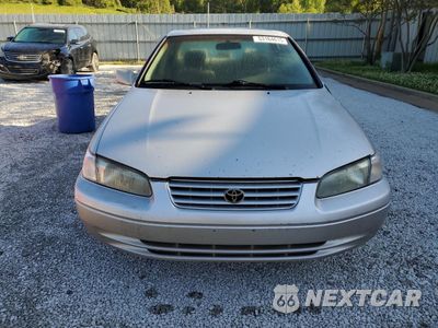 Piąte zdjęcie samochodu w środku: 1997 TOYOTA CAMRY CE VIN:4T1BG22KXVU810682 - miniatura