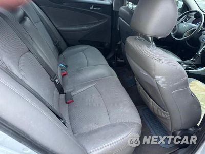 Zdjęcie 6 z 10 samochodu: 2013 HYUNDAI SONATA SE VIN:5NPEC4AC0DH629330 - miniatura