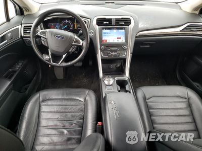 Zdjęcie 8 z 12 samochodu: 2017 FORD FUSION SE HYBRID VIN:3FA6P0LU9HR409720 - miniatura