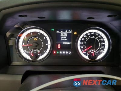 Zdjęcie 9 z 12 samochodu: 2022 RAM 1500 CLASSIC TRADESMAN VIN:3C6JR7DG0NG206150 - miniatura