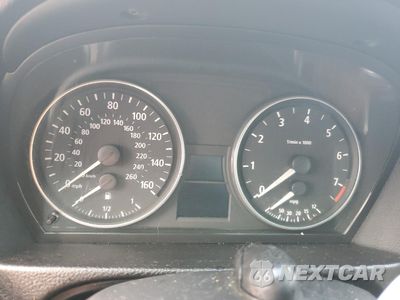 Zdjęcie 9 z 14 samochodu: 2006 BMW 330 I VIN:WBAVB33586PS13493 - miniatura