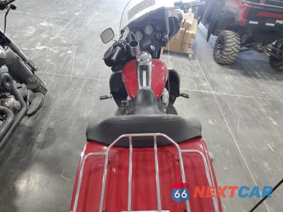 Zdjęcie 6 z 9 samochodu: 2011 HARLEY-DAVIDSON FLHTK VIN:1HD1KEM14BB660434 - miniatura