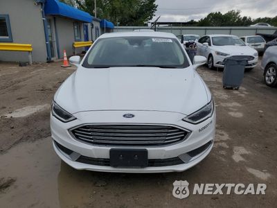 Piąte zdjęcie samochodu w środku: 2018 FORD FUSION SE HYBRID VIN:3FA6P0LU2JR171845 - miniatura