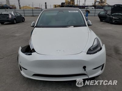 Piąte zdjęcie samochodu w środku: 2023 TESLA MODEL Y VIN:7SAYGDEEXPF750806 - miniatura