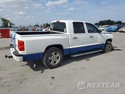 Trzecie zdjęcie samochodu z tyłu: 2011 DODGE DAKOTA SLT VIN:1D7RE3GK6BS564198 - miniatura