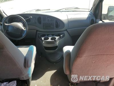Zdjęcie 8 z 14 samochodu: 2008 FORD ECONOLINE E150 VAN VIN:1FTNE14W98DB08021 - miniatura