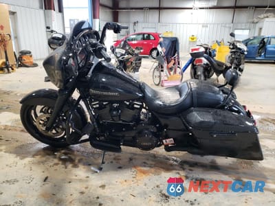 Trzecie zdjęcie samochodu z tyłu: 2019 HARLEY-DAVIDSON FLHXS VIN:1HD1KRP1XKB613007 - miniatura