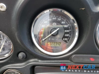 Zdjęcie 7 z 9 samochodu: 2013 HARLEY-DAVIDSON FLHTK ELECTRA GLIDE ULTRA LIMITED VIN:1HD1KEM17DB610338 - miniatura