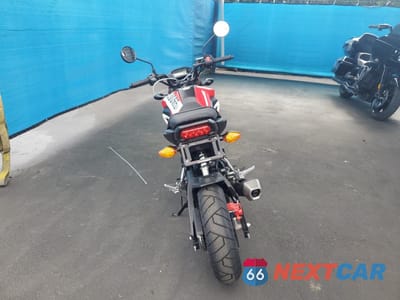 Czwarte zdjęcie samochodu z boku: 2020 HONDA GROM 125 VIN:MLHJC7519L5202894 - miniatura