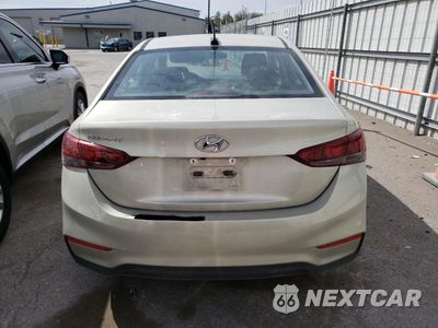 Zdjęcie 6 z 12 samochodu: 2018 HYUNDAI ACCENT SE VIN:3KPC24A30JE035296 - miniatura