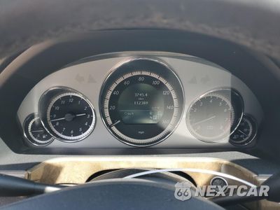 Zdjęcie 9 z 12 samochodu: 2011 MERCEDES-BENZ E 350 VIN:WDDHF5GB1BA435537 - miniatura