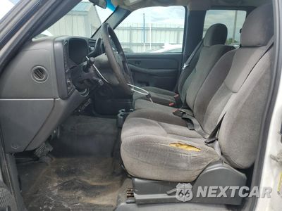 Zdjęcie 7 z 14 samochodu: 2007 CHEVROLET SILVERADO C2500 HEAVY DUTY VIN:1GCHC29D77E168940 - miniatura