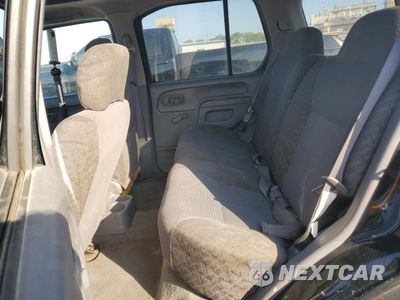 Zdjęcie 12 z 15 samochodu: 2001 NISSAN XTERRA XE VIN:5N1ED28TX1C508654 - miniatura