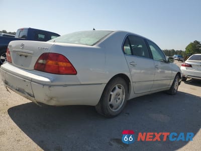 Trzecie zdjęcie samochodu z tyłu: 2002 LEXUS LS 430 VIN:JTHBN30F720087185 - miniatura