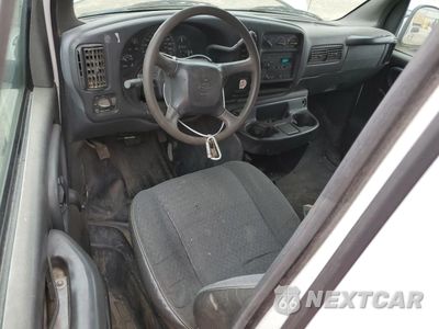 Zdjęcie 8 z 13 samochodu: 2002 CHEVROLET EXPRESS G1500 VIN:1GCEG15WX21194148 - miniatura