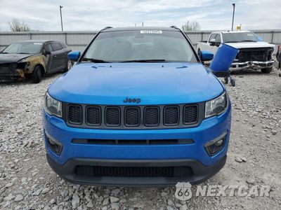 Piąte zdjęcie samochodu w środku: 2018 JEEP COMPASS LATITUDE VIN:3C4NJDBB0JT456464 - miniatura