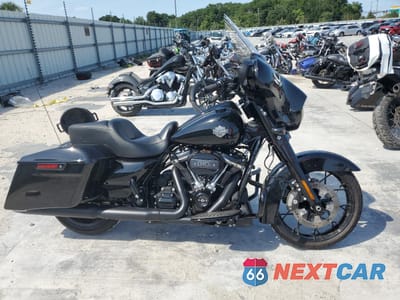 2023 HARLEY-DAVIDSON FLHXS 1HD1KRP1XPB619462 - główne zdjęcie licytacji z USA - miniatura