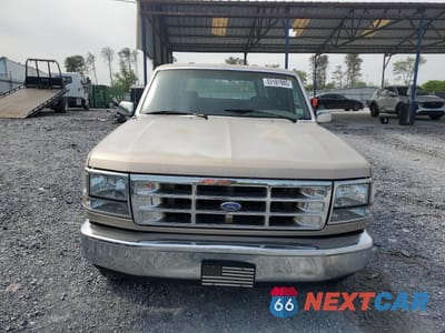 Piąte zdjęcie samochodu w środku: 1992 FORD F150 VIN:1FTEX15Y9NKB32904 - miniatura