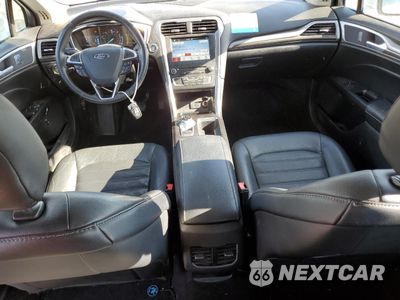 Zdjęcie 8 z 12 samochodu: 2017 FORD FUSION SE HYBRID VIN:3FA6P0LU7HR410039 - miniatura