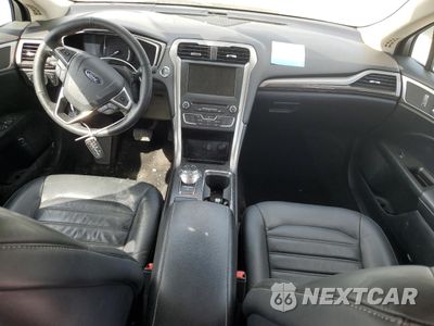 Zdjęcie 8 z 12 samochodu: 2017 FORD FUSION SE HYBRID VIN:3FA6P0LU8HR410115 - miniatura