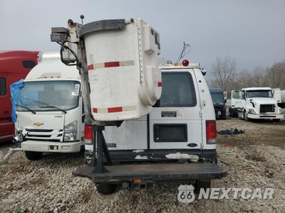 Zdjęcie 6 z 12 samochodu: 2001 FORD ECONOLINE E350 SUPER DUTY VAN VIN:1FTSE34L91HA90400 - miniatura