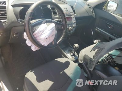 Zdjęcie 8 z 13 samochodu: 2011 KIA SOUL + VIN:KNDJT2A24B7297565 - miniatura