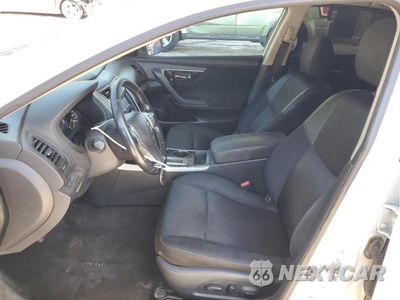 Zdjęcie 7 z 12 samochodu: 2014 NISSAN ALTIMA 2.5 VIN:1N4AL3AP9EN215823 - miniatura