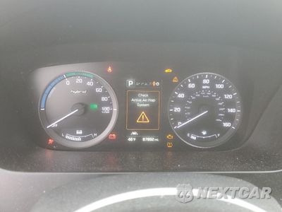 Zdjęcie 9 z 15 samochodu: 2016 HYUNDAI SONATA HYBRID VIN:KMHE34L14GA023354 - miniatura