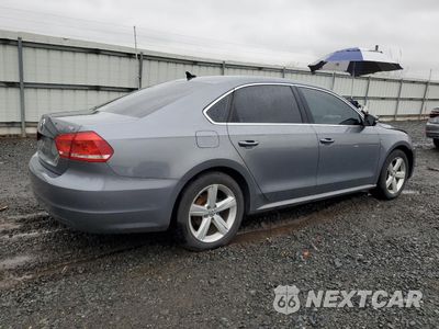 Trzecie zdjęcie samochodu z tyłu: 2015 VOLKSWAGEN PASSAT S VIN:1VWAT7A35FC111371 - miniatura