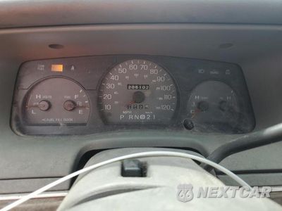 Zdjęcie 9 z 13 samochodu: 1999 MERCURY GRAND MARQUIS GS VIN:2MEFM74WXXX635856 - miniatura